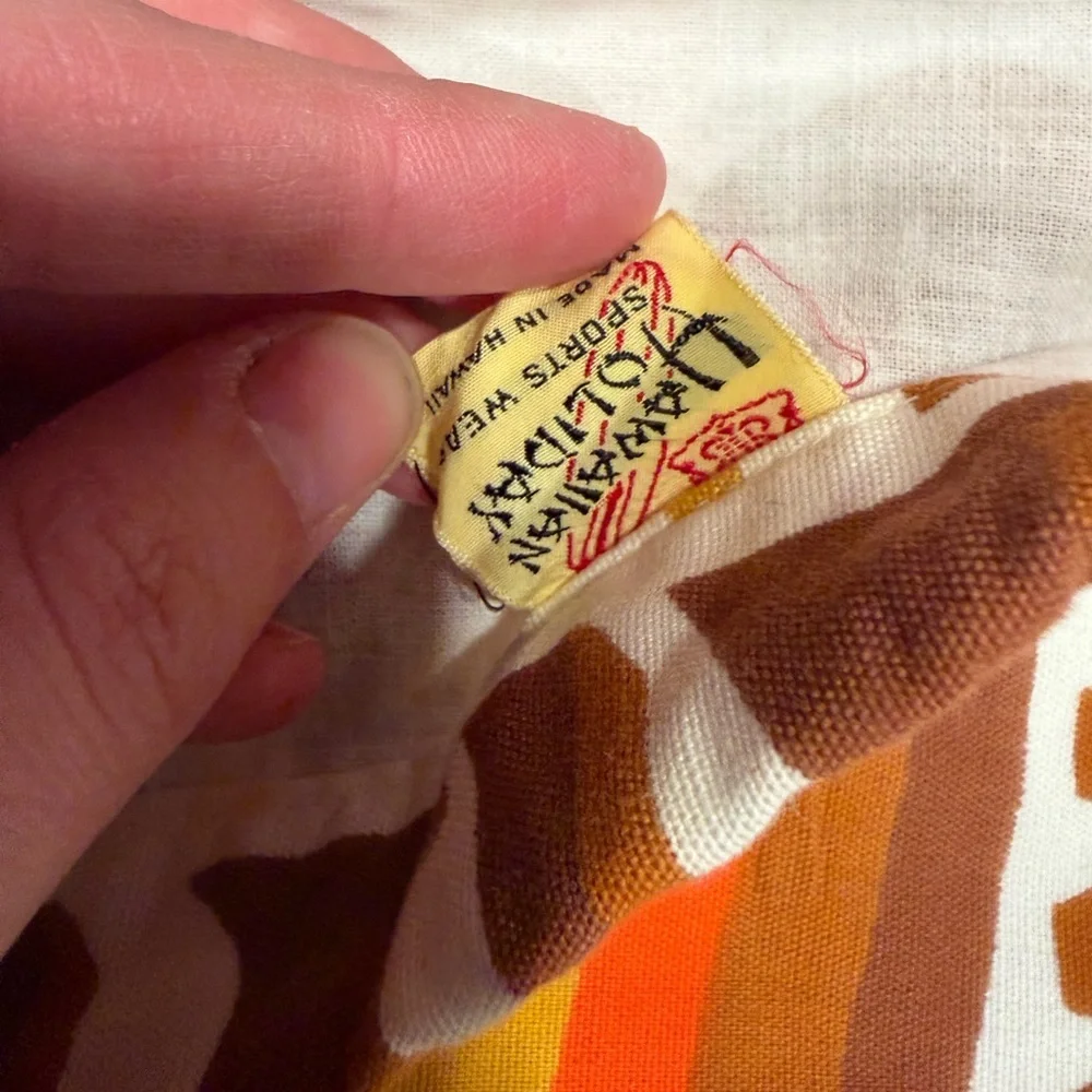 Vintage Hawaiian holiday sports wear shorts - Picture 5 of 6